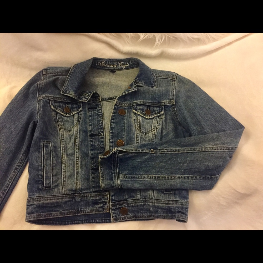 American eagle denim jacket sz medium